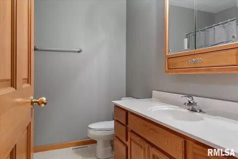 3713 Bergamot Dr, Springfield, IL 62712 photo 25