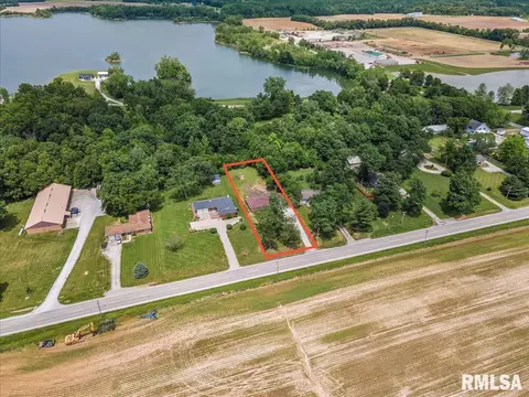 10827 Buckhart Rd, Rochester, IL 62563