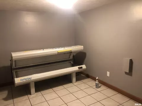 Other - 1824 Wolfe, Springfield, IL 62702 photo 6 of 6