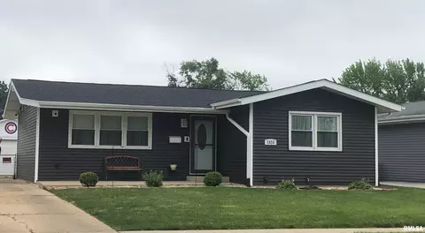 1824 Wolfe, Springfield, IL 62702