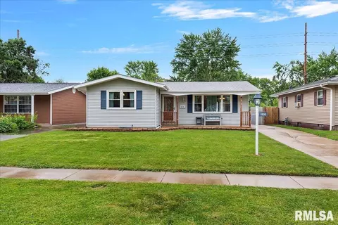 1816 Camden St, Springfield, IL 62702