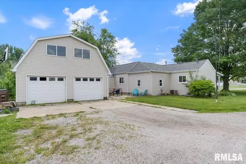 219 Mill St, Loami, IL 62661 photo 38