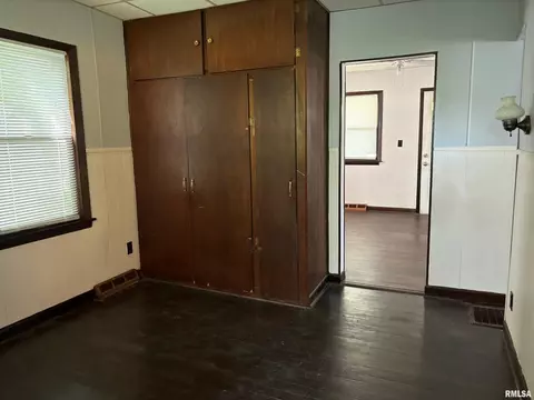 1302 N Macarthur Blvd, Springfield, IL 62702 photo 9