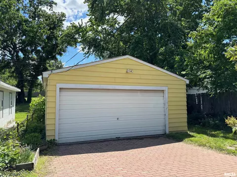 1302 N Macarthur Blvd, Springfield, IL 62702 photo 13