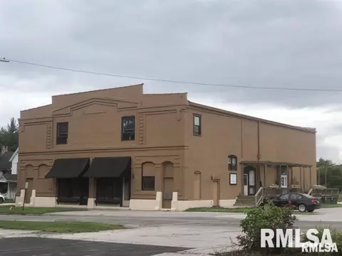 607 E State St, Jacksonville, IL 62650