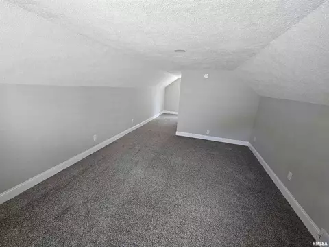 2045 N 7th St, Springfield, IL 62702 photo 13