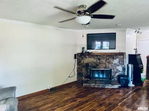 2114 Claremont Rd, Springfield, IL 62703 photo 11