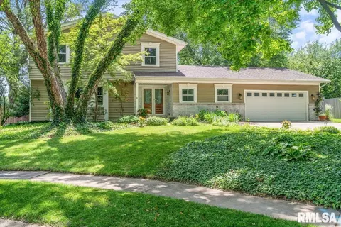 2953 Battersea Pt, Springfield, IL 62704