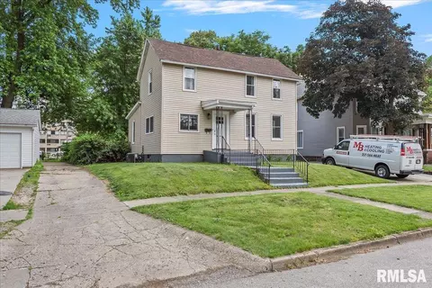 420 W Canedy St, Springfield, IL 62704 photo 2