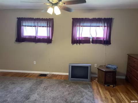 2014 Maple St, Quincy, IL 62301 photo 11