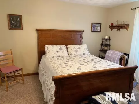 3130 Turning Mill Dr, Springfield, IL 62704 photo 9