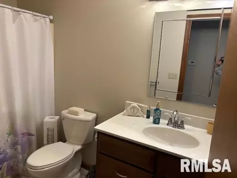 3130 Turning Mill Dr, Springfield, IL 62704 photo 11
