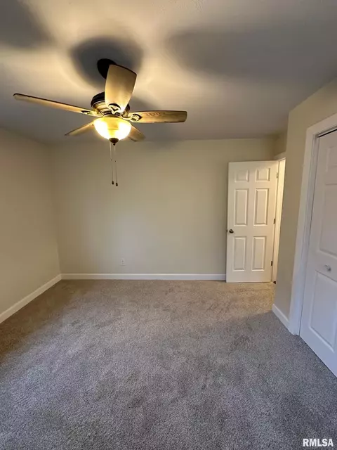 3313 E Carpenter St, Springfield, IL 62702 photo 19