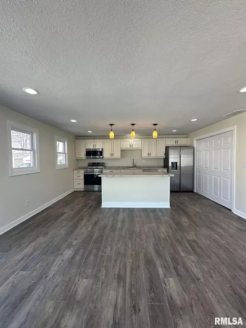 3313 E Carpenter St, Springfield, IL 62702 photo 13