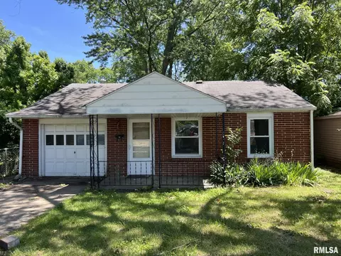 2844 S 13th St, Springfield, IL 62703