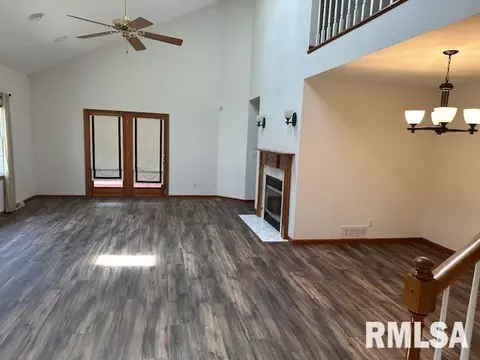 2544 Chapel Hill Dr, Springfield, IL 62702 photo 7