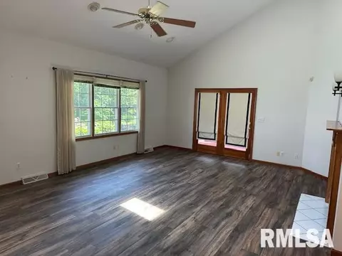 2544 Chapel Hill Dr, Springfield, IL 62702 photo 8