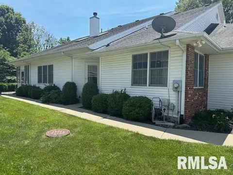 2544 Chapel Hill Dr, Springfield, IL 62702 photo 2