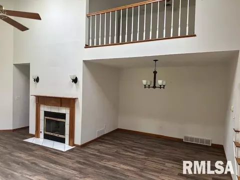 2544 Chapel Hill Dr, Springfield, IL 62702 photo 10