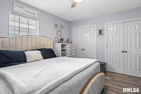 Bedroom - 2329 Yale Blvd, Springfield, IL 62703 photo 3 of 7