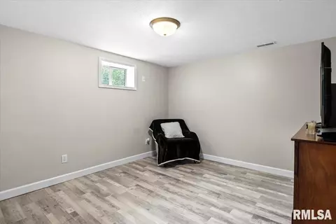 Other - 2329 Yale Blvd, Springfield, IL 62703 photo 6 of 8