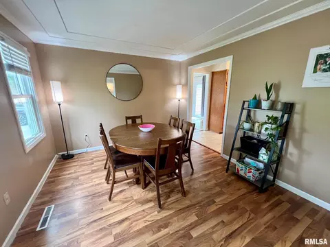 891 Riddle Hill Rd, Springfield, IL 62711 photo 12