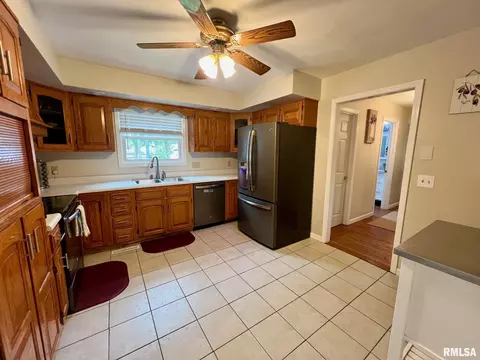891 Riddle Hill Rd, Springfield, IL 62711 photo 15