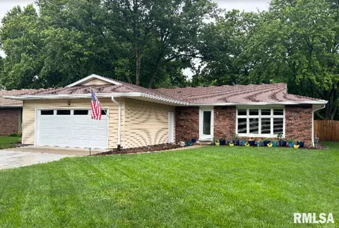 9 Roosevelt Rd, Springfield, IL 62703