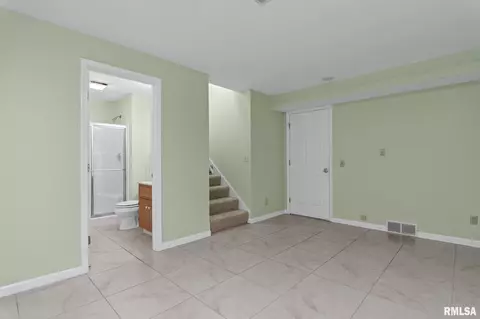1704 Bent Oak Dr, Springfield, IL 62704 photo 32