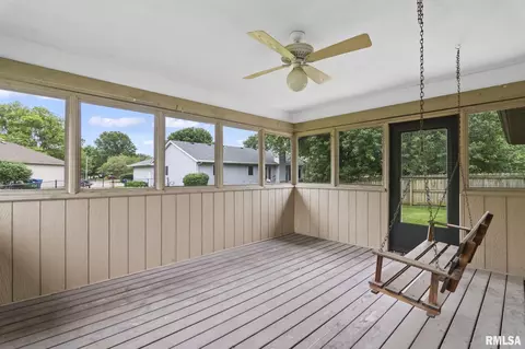 1704 Bent Oak Dr, Springfield, IL 62704 photo 37