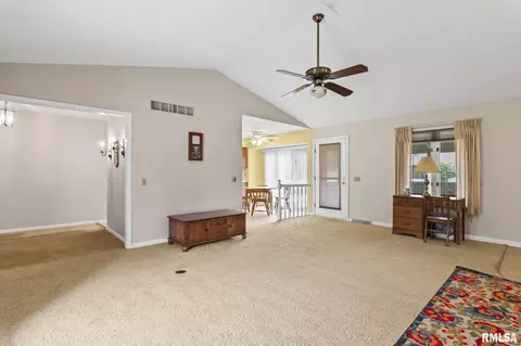 1704 Bent Oak Dr, Springfield, IL 62704 photo 19