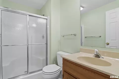 1704 Bent Oak Dr, Springfield, IL 62704 photo 35