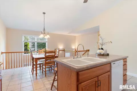 4130 Highbury Dr, Springfield, IL 62711 photo 8
