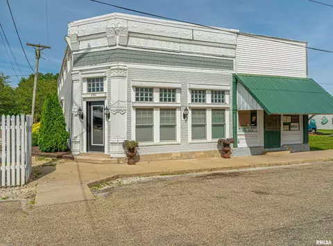 190 Lincoln St, Emden, IL 62635