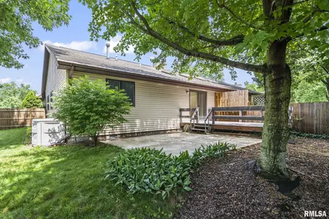 121 Calvin Ave, Springfield, IL 62704 photo 32
