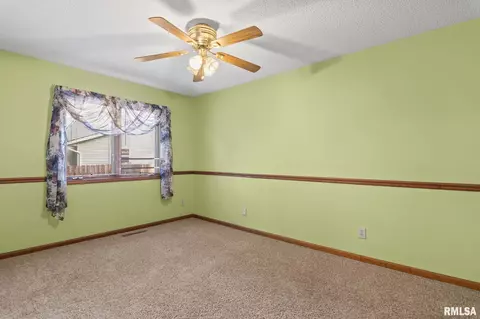 121 Calvin Ave, Springfield, IL 62704 photo 26