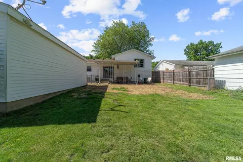 3005 Selkirk Rd, Springfield, IL 62702 photo 6