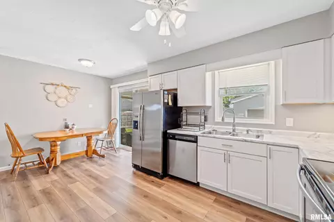 3005 Selkirk Rd, Springfield, IL 62702 photo 11