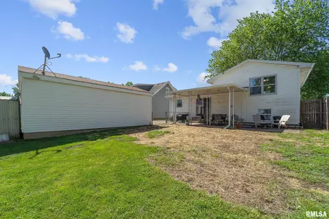 3005 Selkirk Rd, Springfield, IL 62702 photo 5