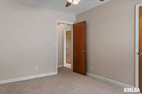 4401 Trevi Dr, Springfield, IL 62703 photo 17
