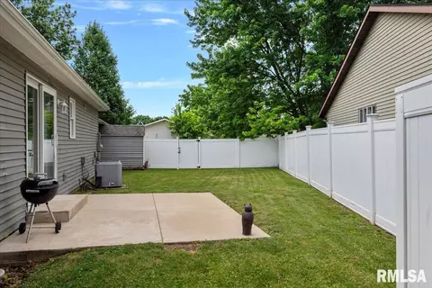 4401 Trevi Dr, Springfield, IL 62703 photo 25