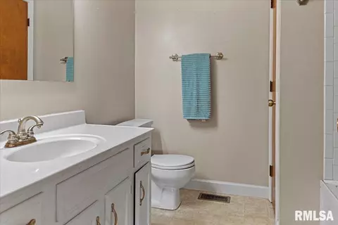 4401 Trevi Dr, Springfield, IL 62703 photo 16