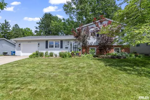 2700 Bennington Dr, Springfield, IL 62704 photo 2
