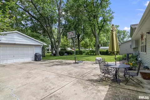 2700 Bennington Dr, Springfield, IL 62704 photo 37