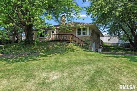 3401 Niccolls Rd, Springfield, IL 62703