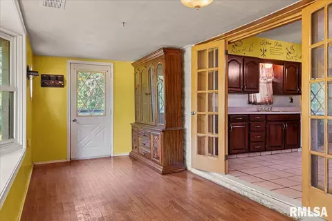 3401 Niccolls Rd, Springfield, IL 62703 photo 8