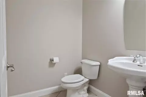 Other - 3516 Tamarak Dr, Springfield, IL 62712 photo 5 of 14