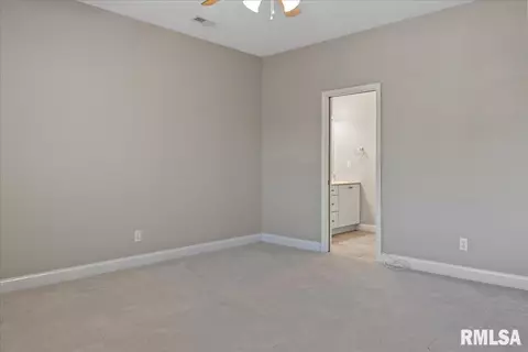 Bedroom - 3516 Tamarak Dr, Springfield, IL 62712 photo 5 of 11