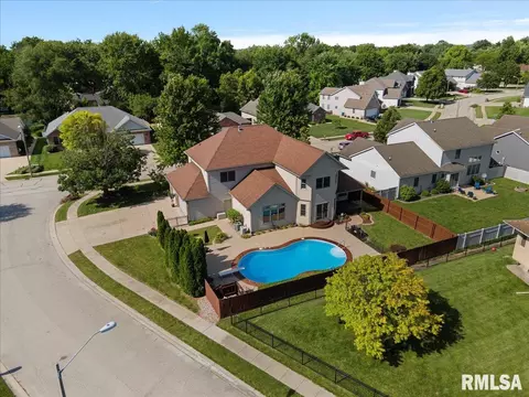 View/Area - 3516 Tamarak Dr, Springfield, IL 62712 photo 2 of 6