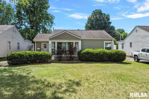 2435 Whittier Ave, Springfield, IL 62704